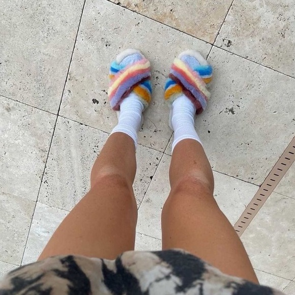 EMU Australia by Anthropologie Mayberry Rainbow Sheepskin Slipper in Multicolor - Picture 15 of 16